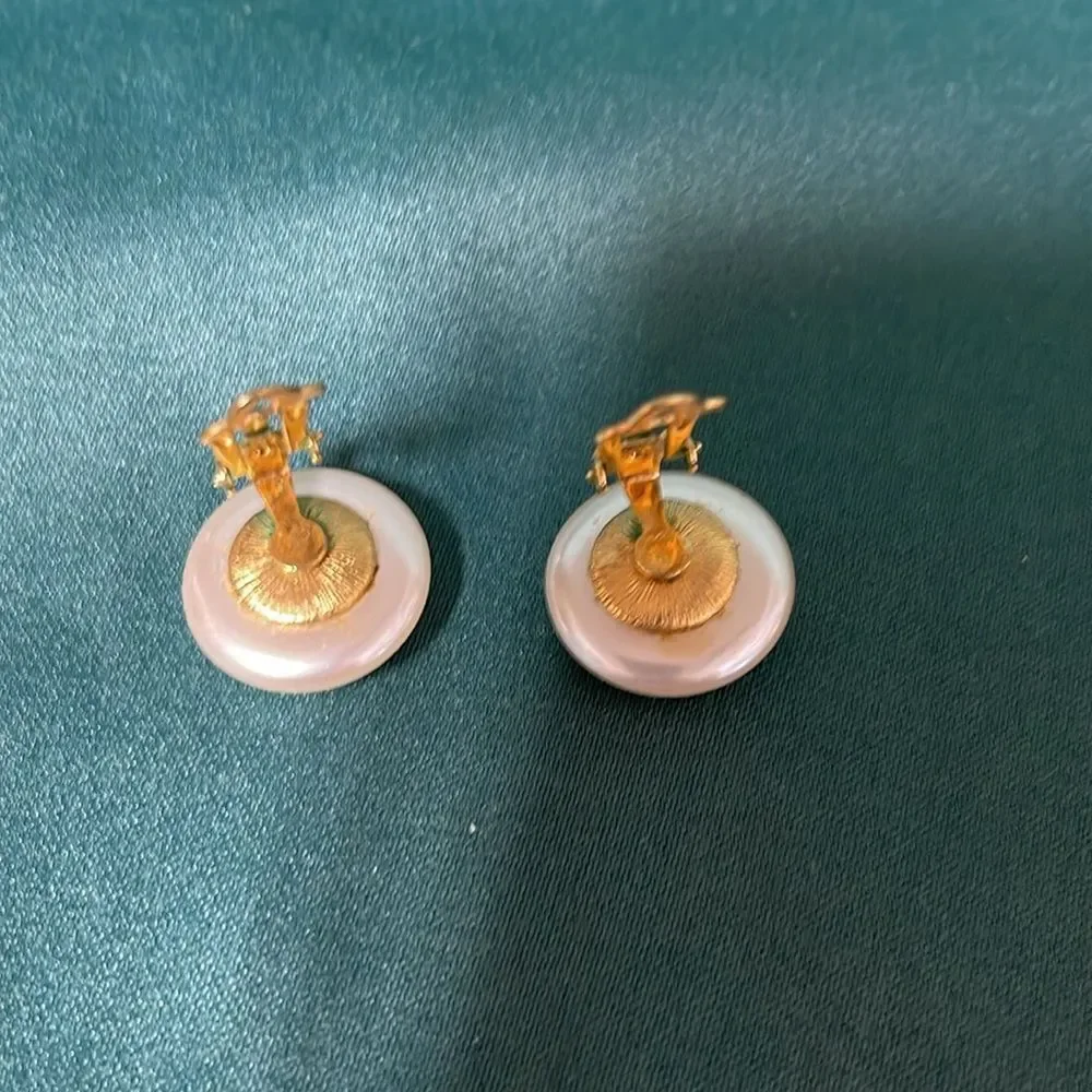 Vintage Elegant Pearl Clip-On Earrings